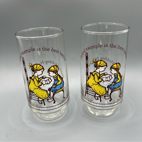 Vintage Limited Edition Coca-Cola Holly Hobbie Glasses (2) "Happy Talk" - Picture 1 of 10